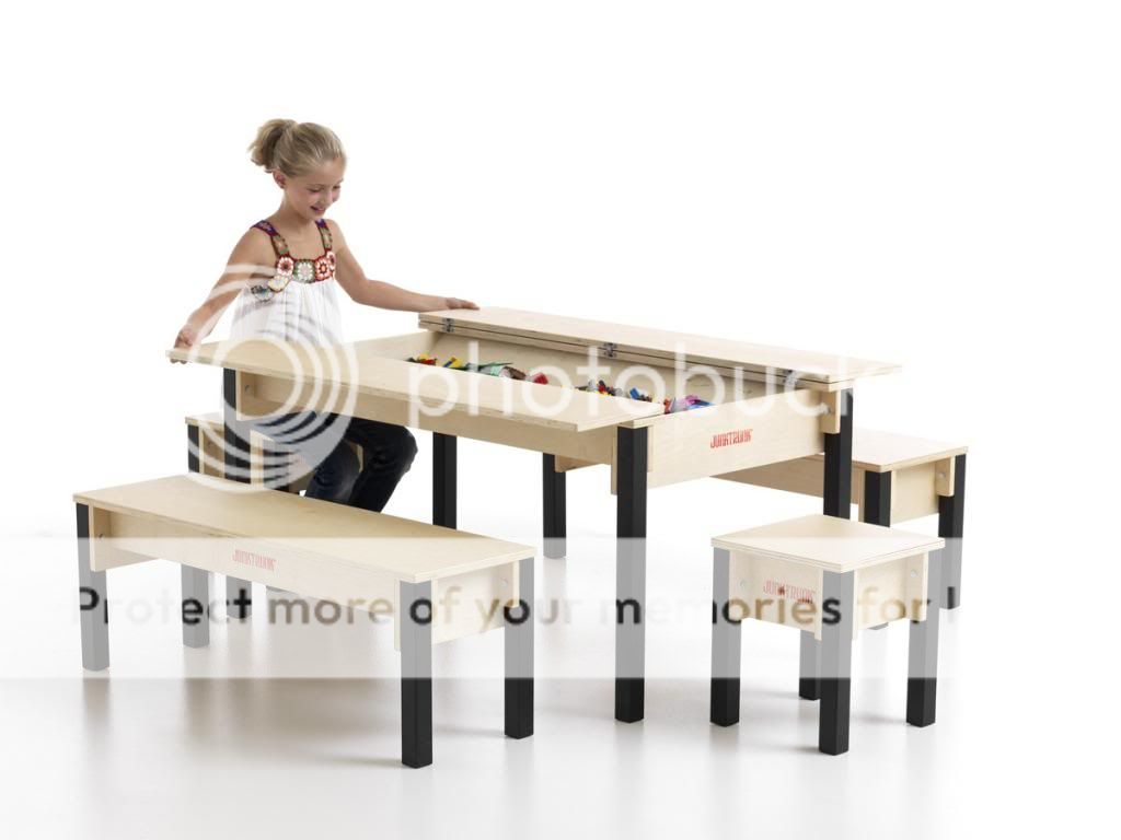 Houten kindermeubels mooi blank houten kindermeubilair met ...